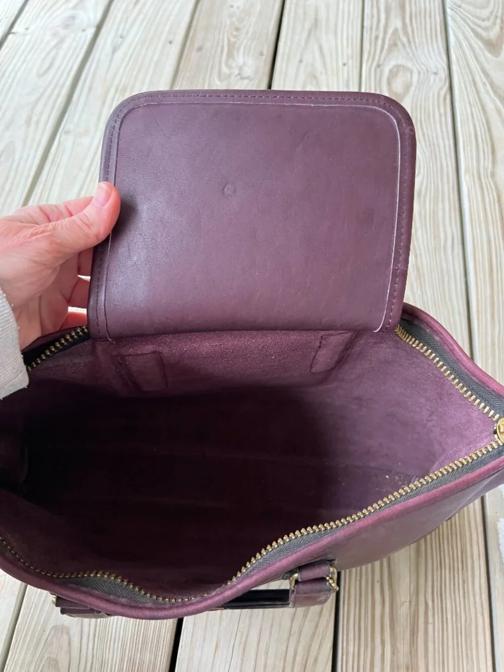 Vintage Coach glue-in label burgundy Handle Portfolio #5050 1970s 1980s rare - Picture 6 of 16